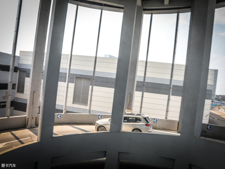 2019RX7 xDrive40i I Ab