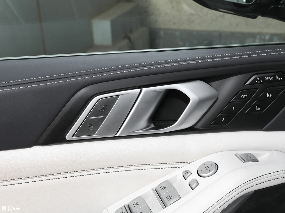 2019RX7 xDrive40i I Ab