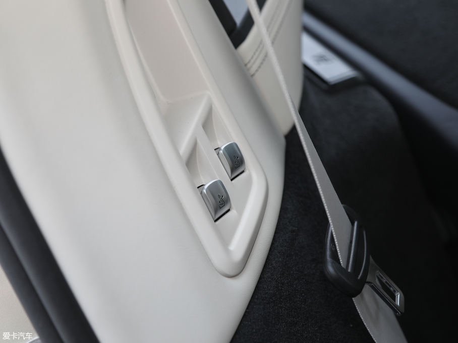 2019RX7 xDrive40i I(lng) Ab