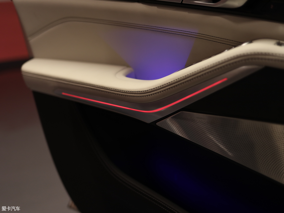 2019RX7 xDrive40i I Ab