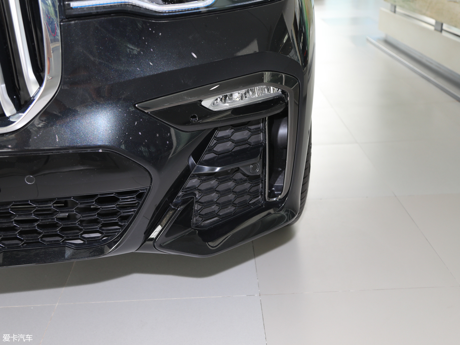 2019RX7 xDrive40i  M\b