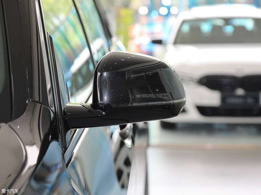 2019RX7 xDrive40i  M\b