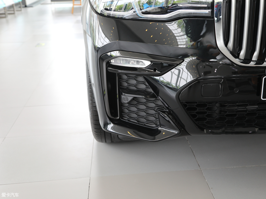 2019RX7 xDrive40i  M\b