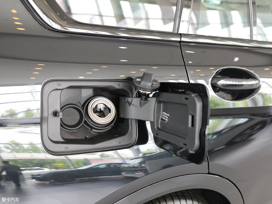 2019RX7 xDrive40i  M\b