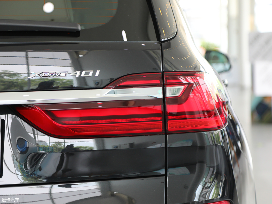 2019RX7 xDrive40i  M\b