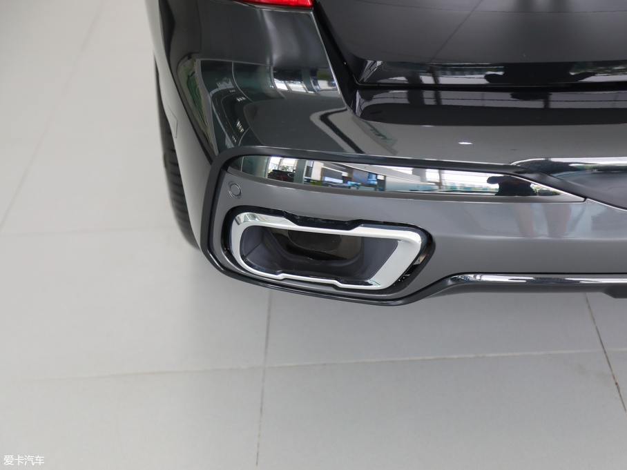 2019RX7 xDrive40i  M\b