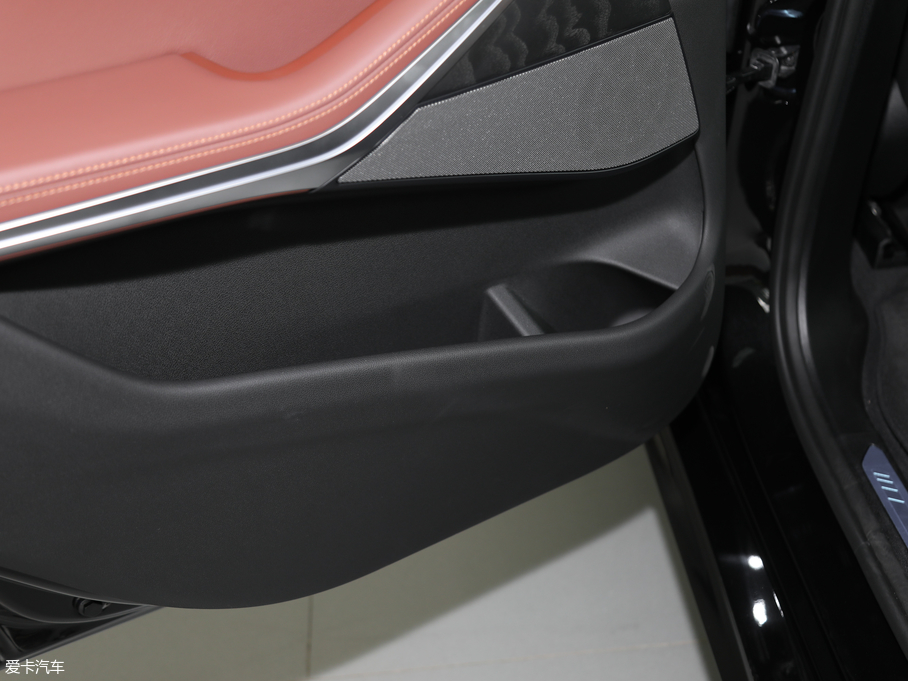 2019RX7 xDrive40i  M\b