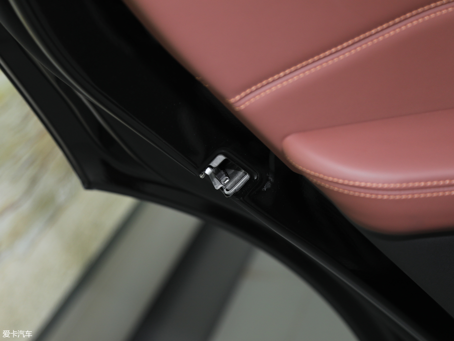 2019RX7 xDrive40i  M\b