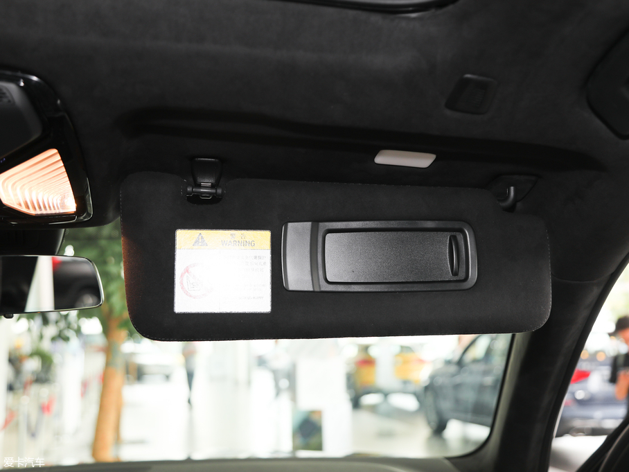 2019RX7 xDrive40i  M\b