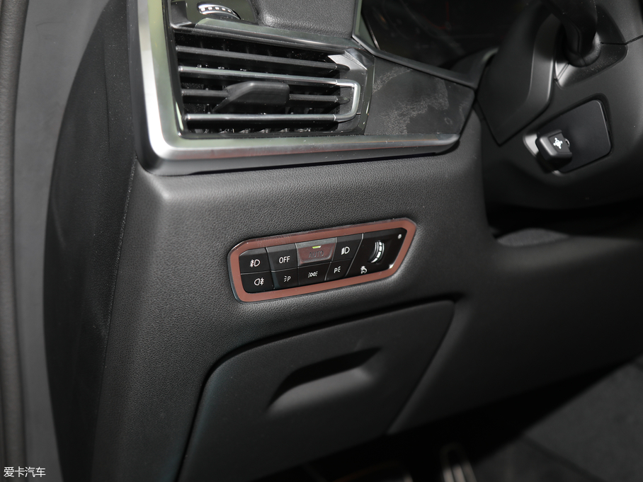 2019RX7 xDrive40i  M\(yn)(dng)b