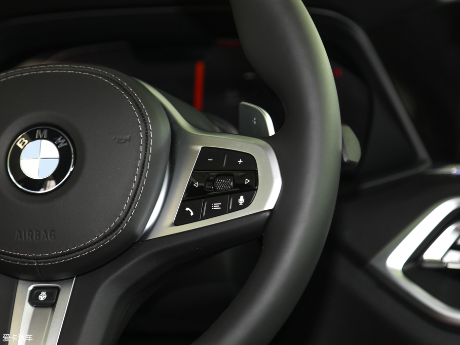 2019RX7 xDrive40i  M\b