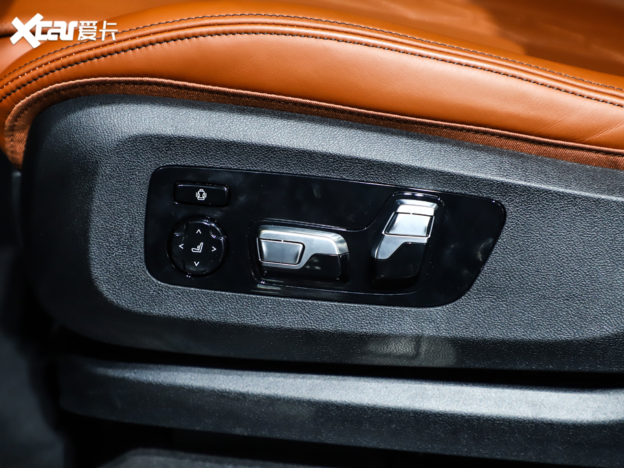 2019RX7 xDrive40i Ի M\b