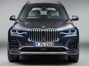 2019xDrive40i  M\b w^
