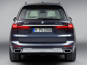 2019xDrive40i  M\b w^