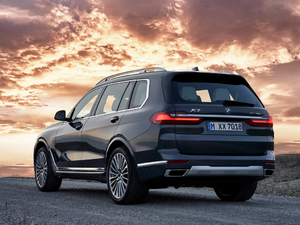 2019xDrive40i  M\b w^