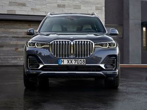 2019xDrive40i  M\b w^