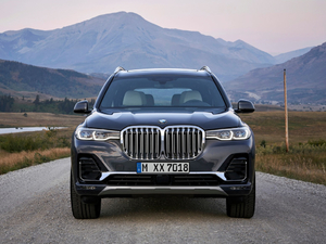 2019xDrive40i  M\b w^