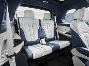 2019xDrive40i  M\b g