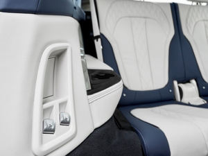 2019xDrive40i  M\(yn)(dng)b g