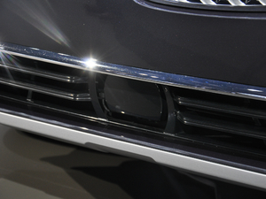 2019xDrive40i  M\b ^