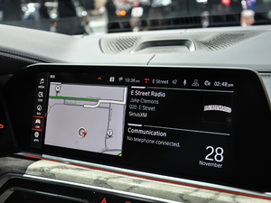 2019xDrive40i  M\b п؅^