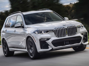 2019xDrive40i  M\b w^