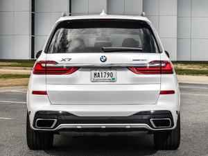 2019xDrive40i  M\b w^