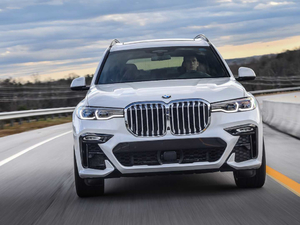 2019xDrive40i  M\b w^