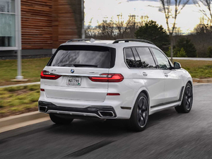 2019xDrive40i  M\b w^