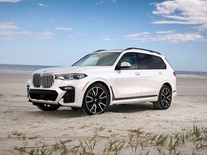 2019xDrive40i  M\b w^