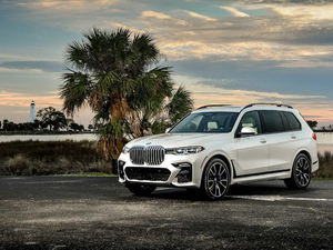 2019xDrive40i  M\b w^