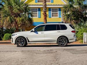 2019xDrive40i  M\b w^