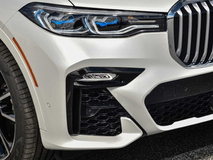 2019xDrive40i  M\b ^