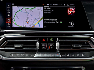 2019xDrive40i  M\b п؅^