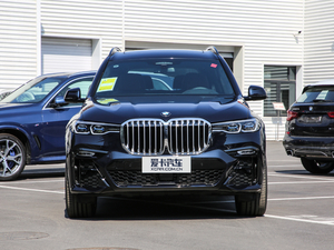 2019xDrive40i  M\b ǰ