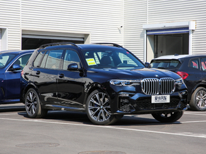 2019xDrive40i  M\b w^