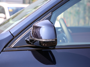 2019xDrive40i  M\b ^