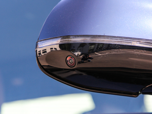 2019xDrive40i  M\b ^