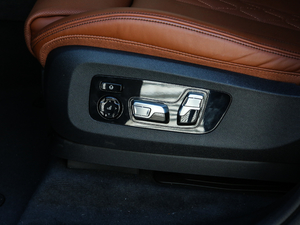 2019xDrive40i  M\(yn)(dng)b {{(dio)(ji)