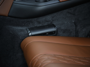 2019xDrive40i  M\b g