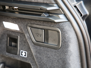 2019xDrive40i  M\b g