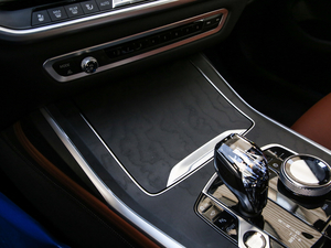 2019xDrive40i  M\b п؅^