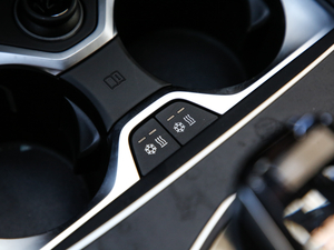 2019xDrive40i  M\b п؅^