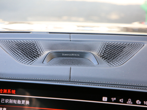 2019xDrive40i  M\b п؅^