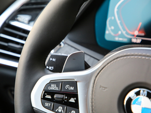 2019xDrive40i  M\b п؅^