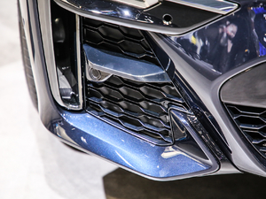 2019xDrive40i  M\b ^