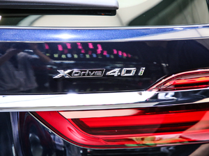 2019xDrive40i  M\b (x)(ji)^