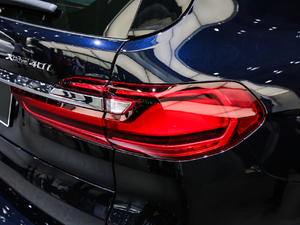 2019xDrive40i  M\b (x)(ji)^