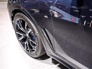 2019xDrive40i  M\b (ji)^