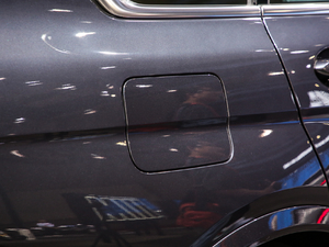 2019xDrive40i  M\b (ji)^